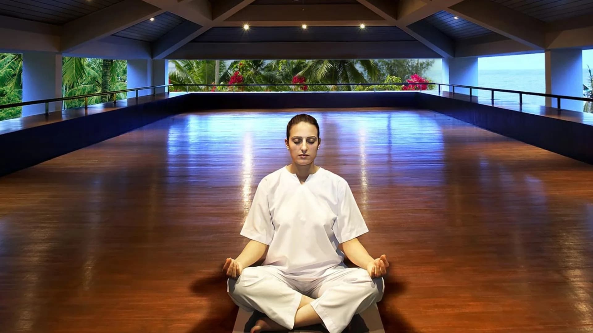 21 Nights De-Stress Ayurveda Retreat in Kovalam, Kerala