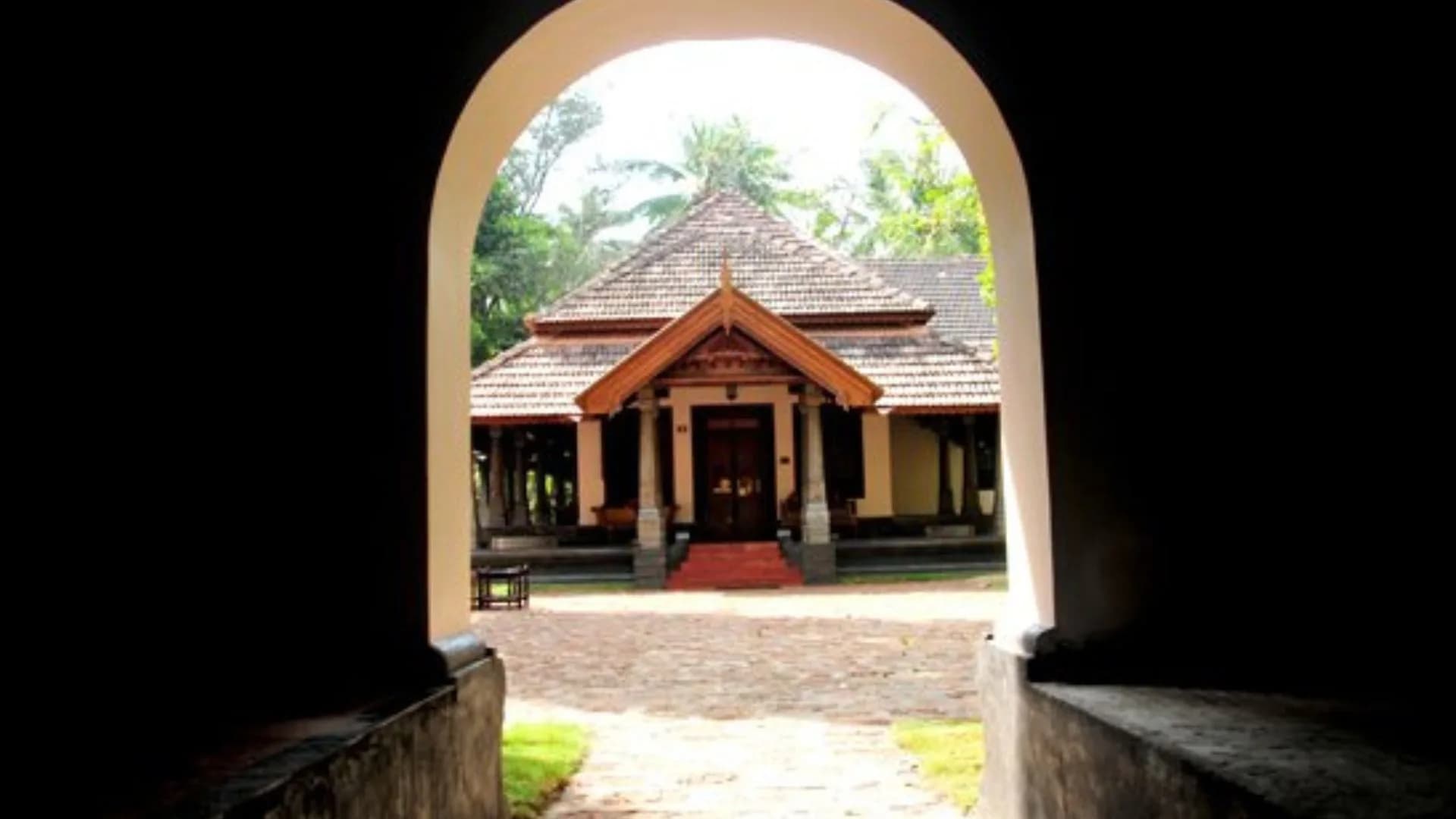 7 Days Rejuvenation and Detoxification (Panchakarma) Retreat in Kerala